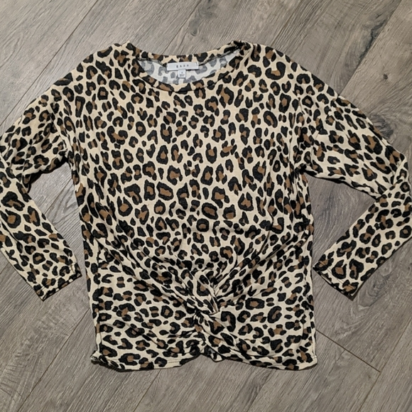 Cheetah top
